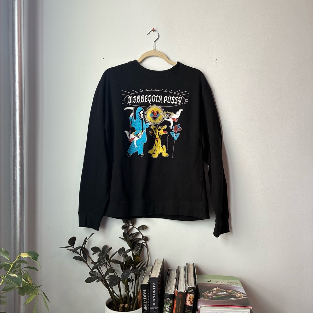 “Mannequin Pu$$y” Merch Sweatshirt